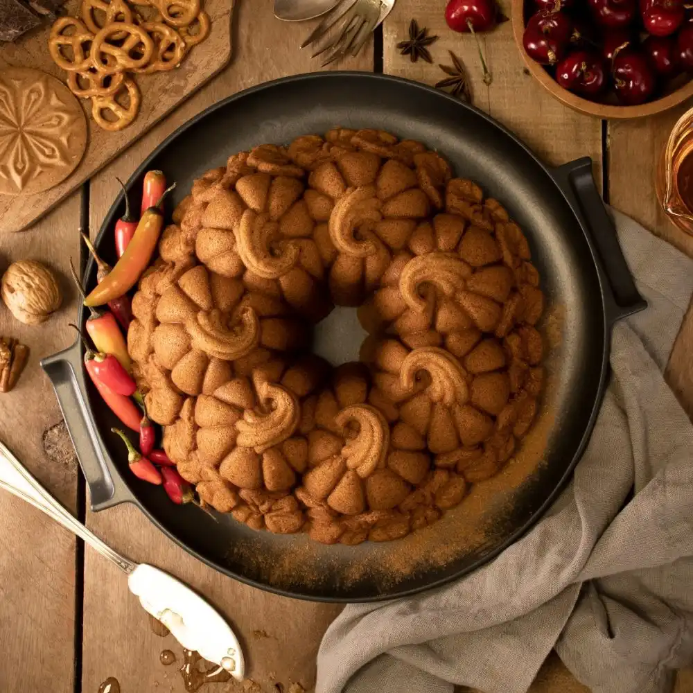Alternative view of Nordic Ware Pumpkin Patch Bundt