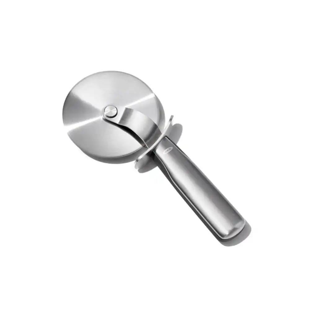Alternative view of OXO Steel Pizza Wheel