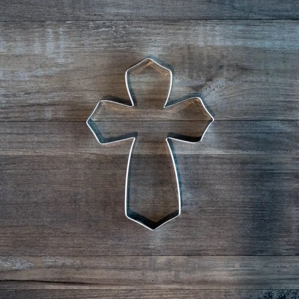 Alternative view of Ann Clark Cookie Cutter Large Cross