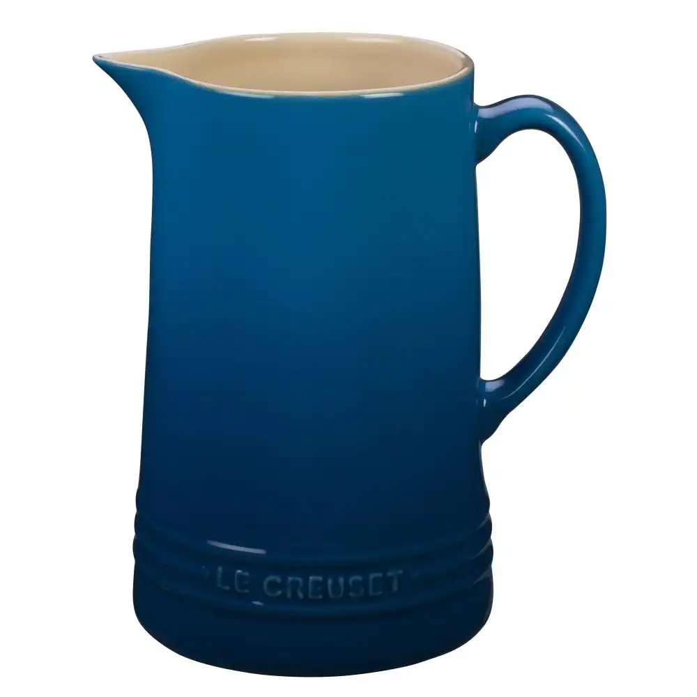 Le Creuset 1.6 Qt. Pitcher | Marseille Blue