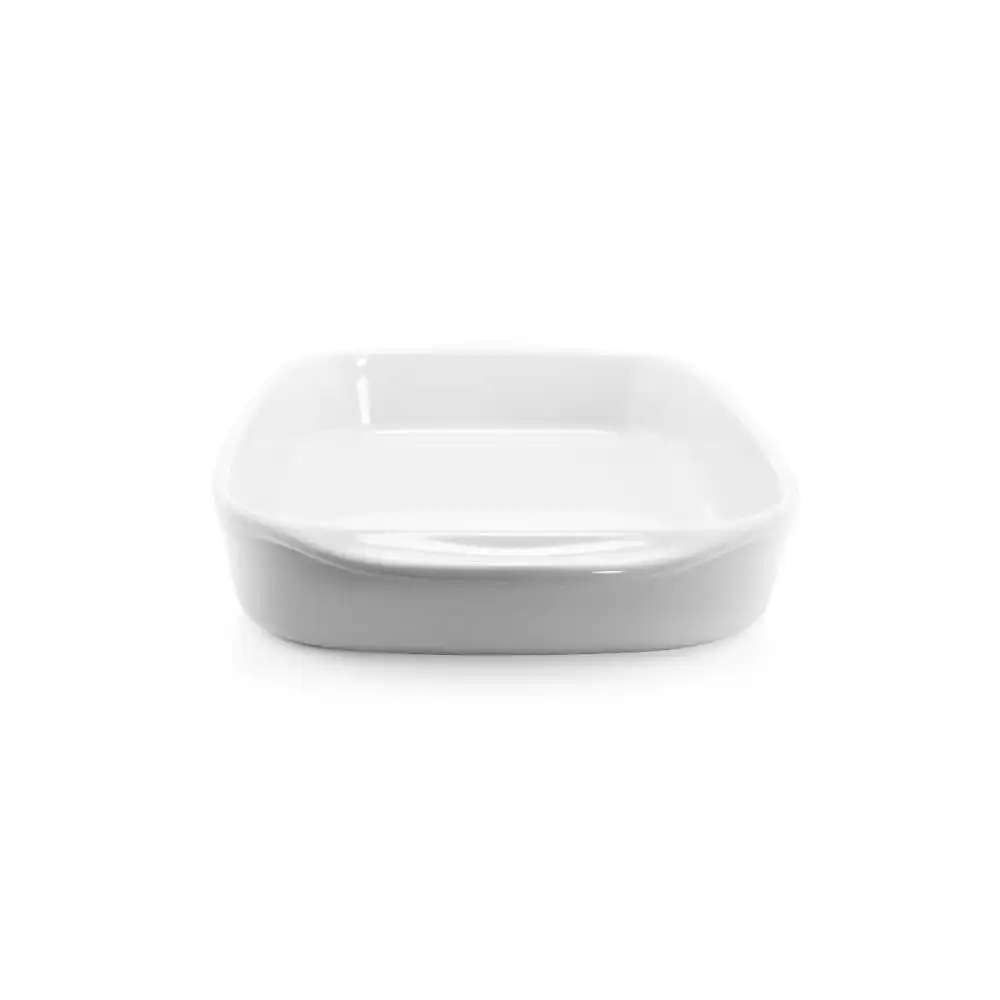 Alternative view of Chantal 9" x 13" Classic Rectangular Baker | White