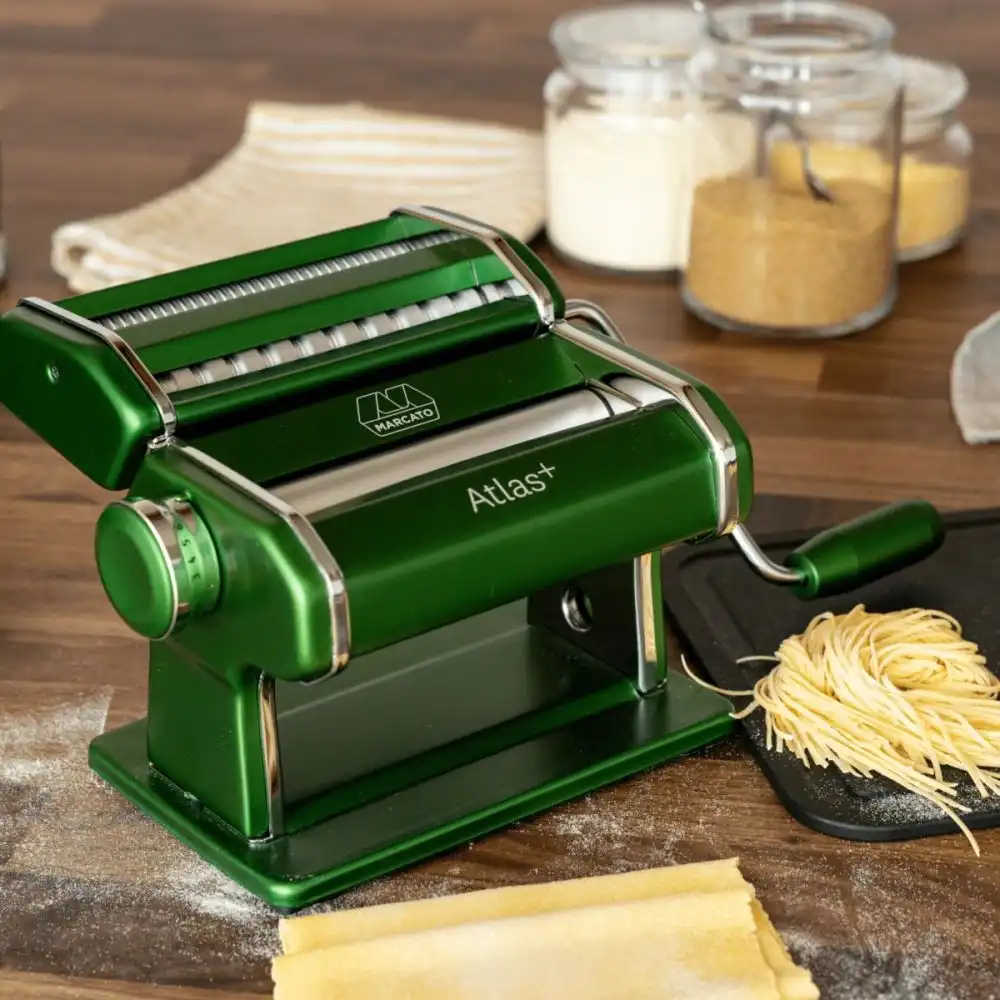 Alternative view of Marcato Atlas 150+ Pasta Machine | Green