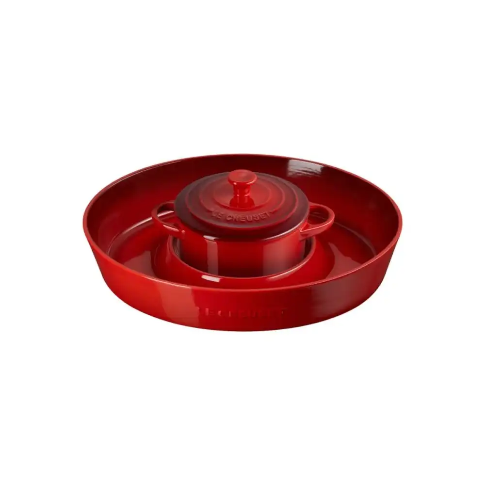 Alternative view of Le Creuset Oval Chip and Dip & 24oz Round Mini Cocotte Set | Cerise