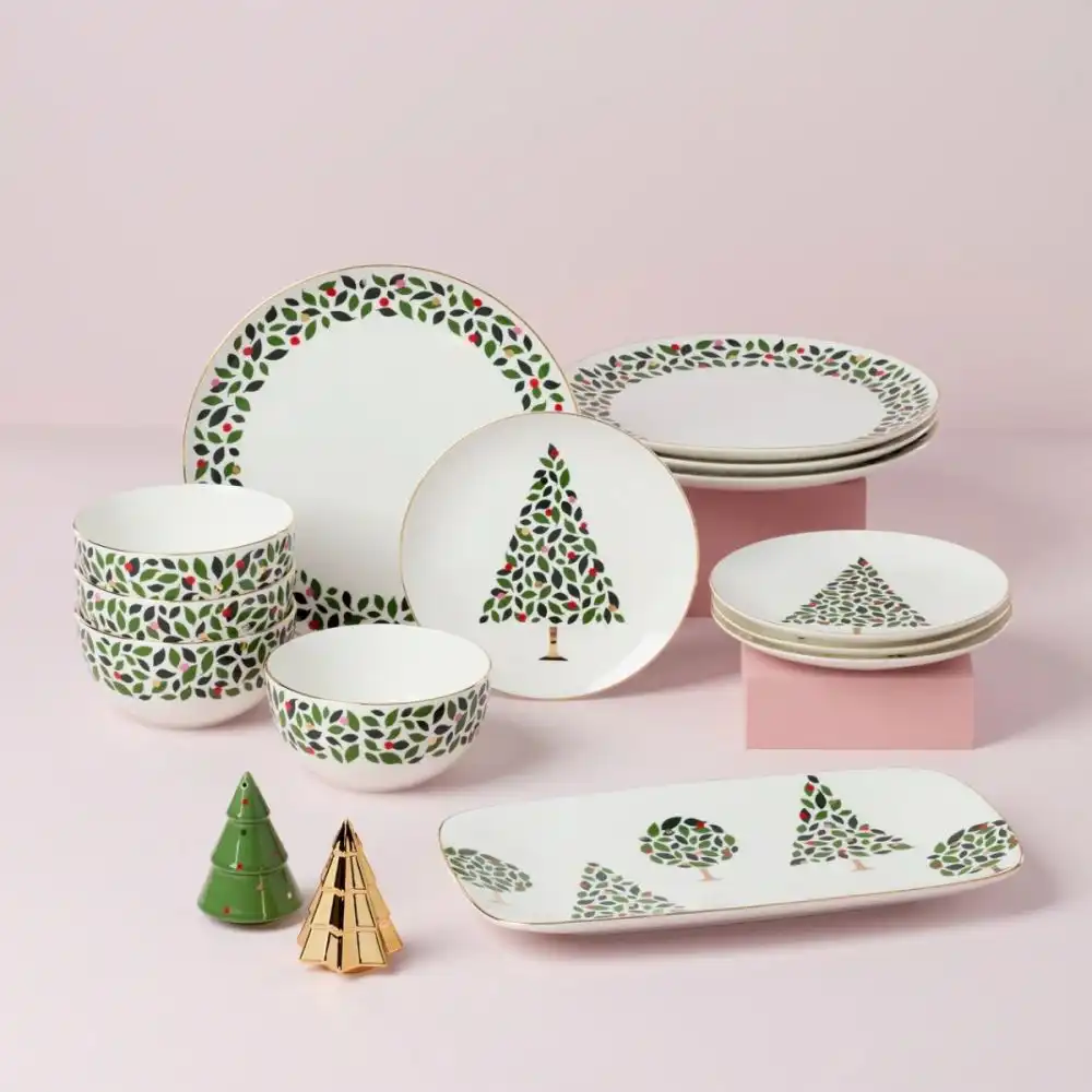 Alternative view of Kate Spade 4-Piece Accent Plates | Evergreen