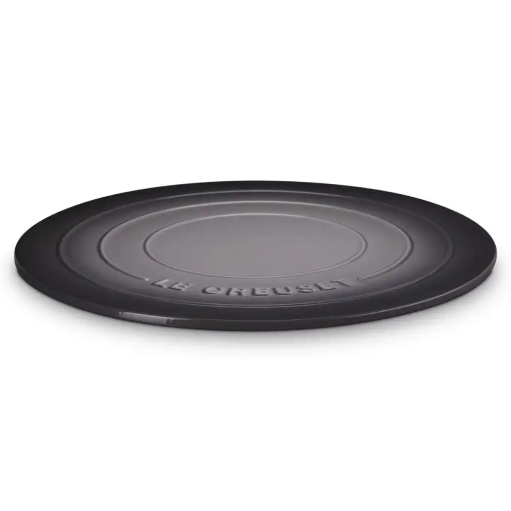 Alternative view of Le Creuset 15" Round Pizza Stone | Oyster