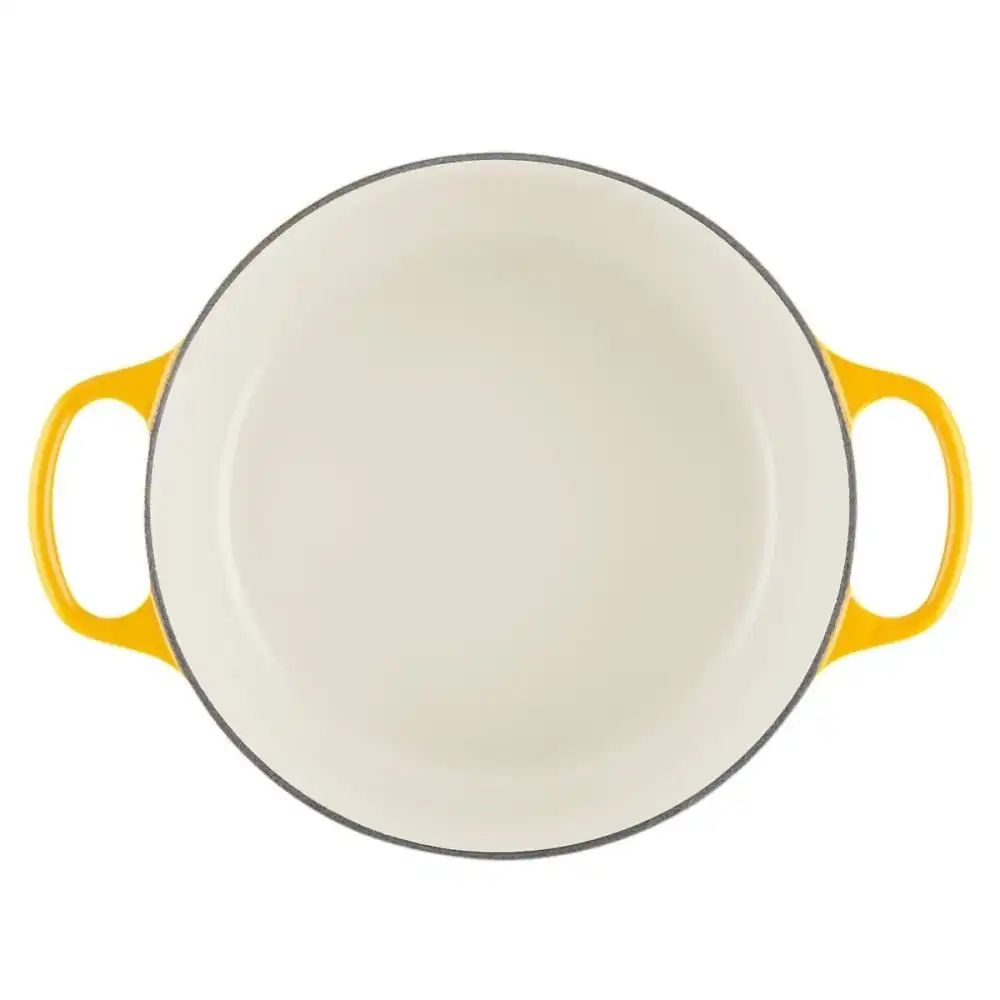 Alternative view of Le Creuset 4.5 Qt. Round Signature Dutch Oven with Crucible Stainless Steel Knob | Nectar