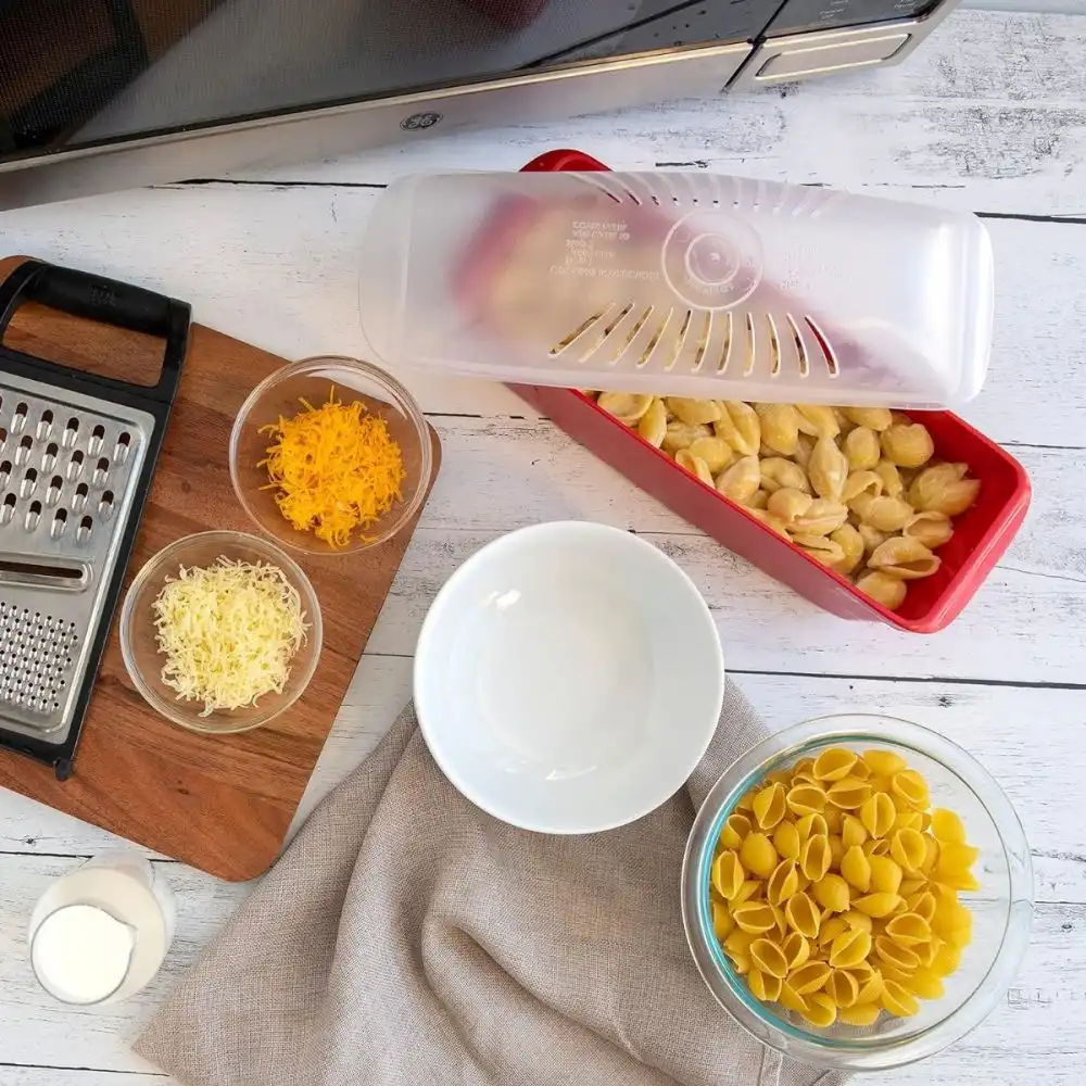 Alternative view of Nordic Ware Microwave Pasta Cooker