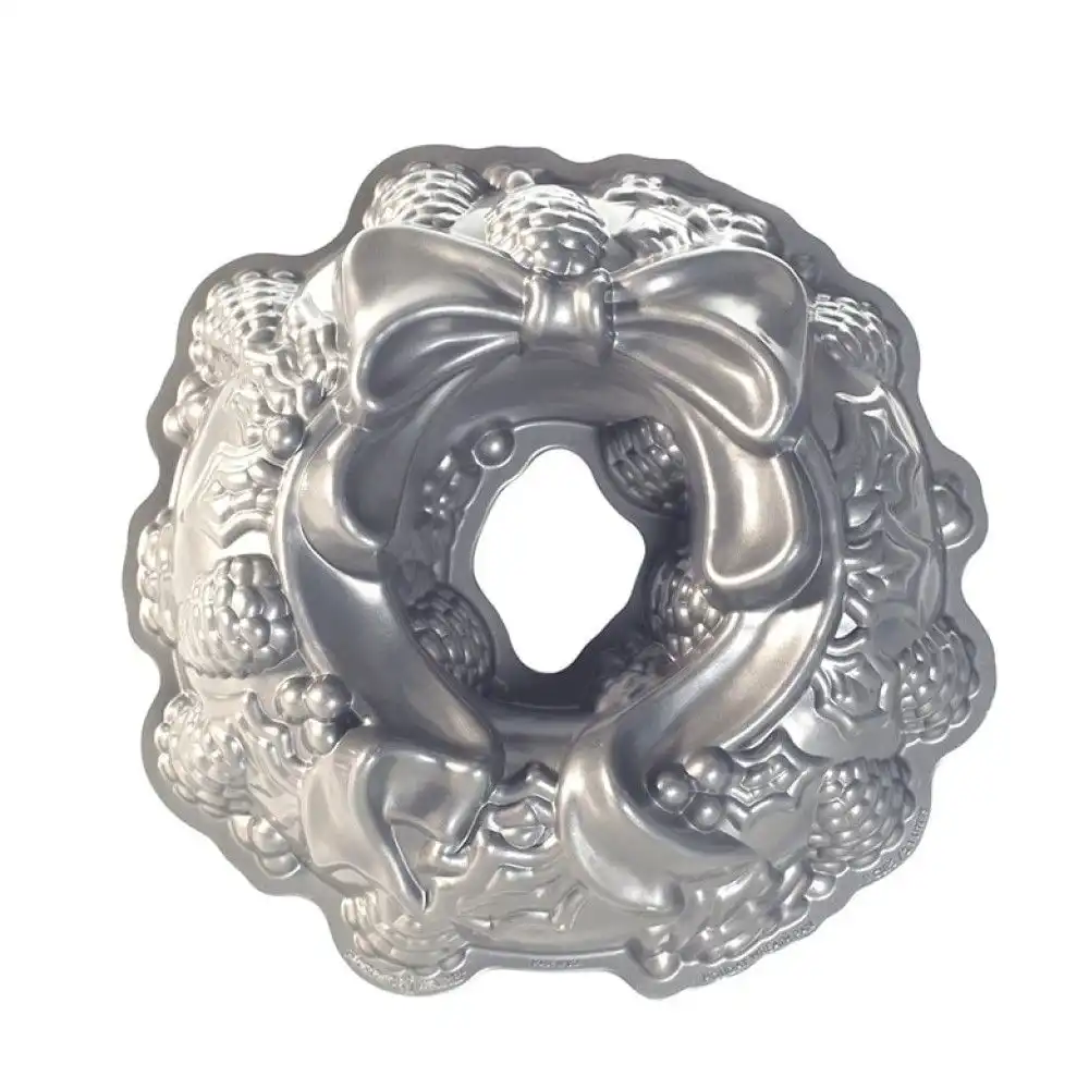 Nordic Ware Holiday Wreath Pan