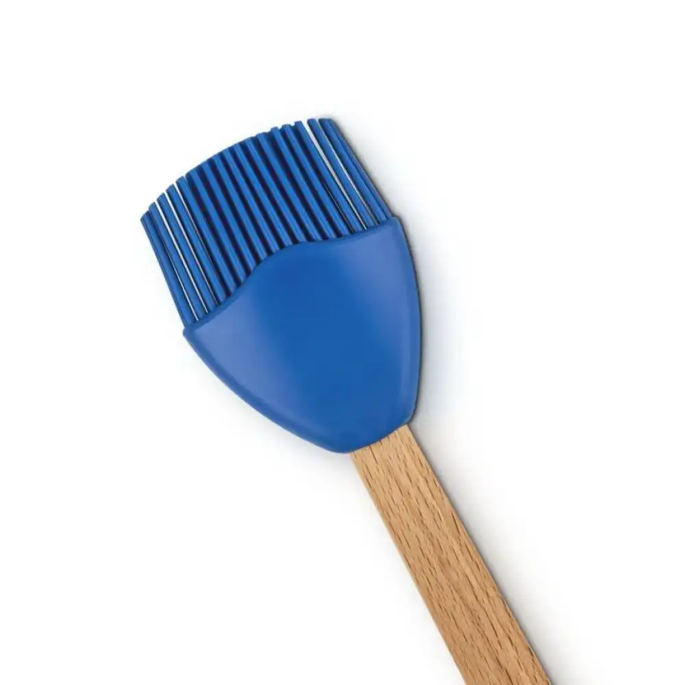 Alternative view of Le Creuset Signature Silicone Basting Brush | Marseille