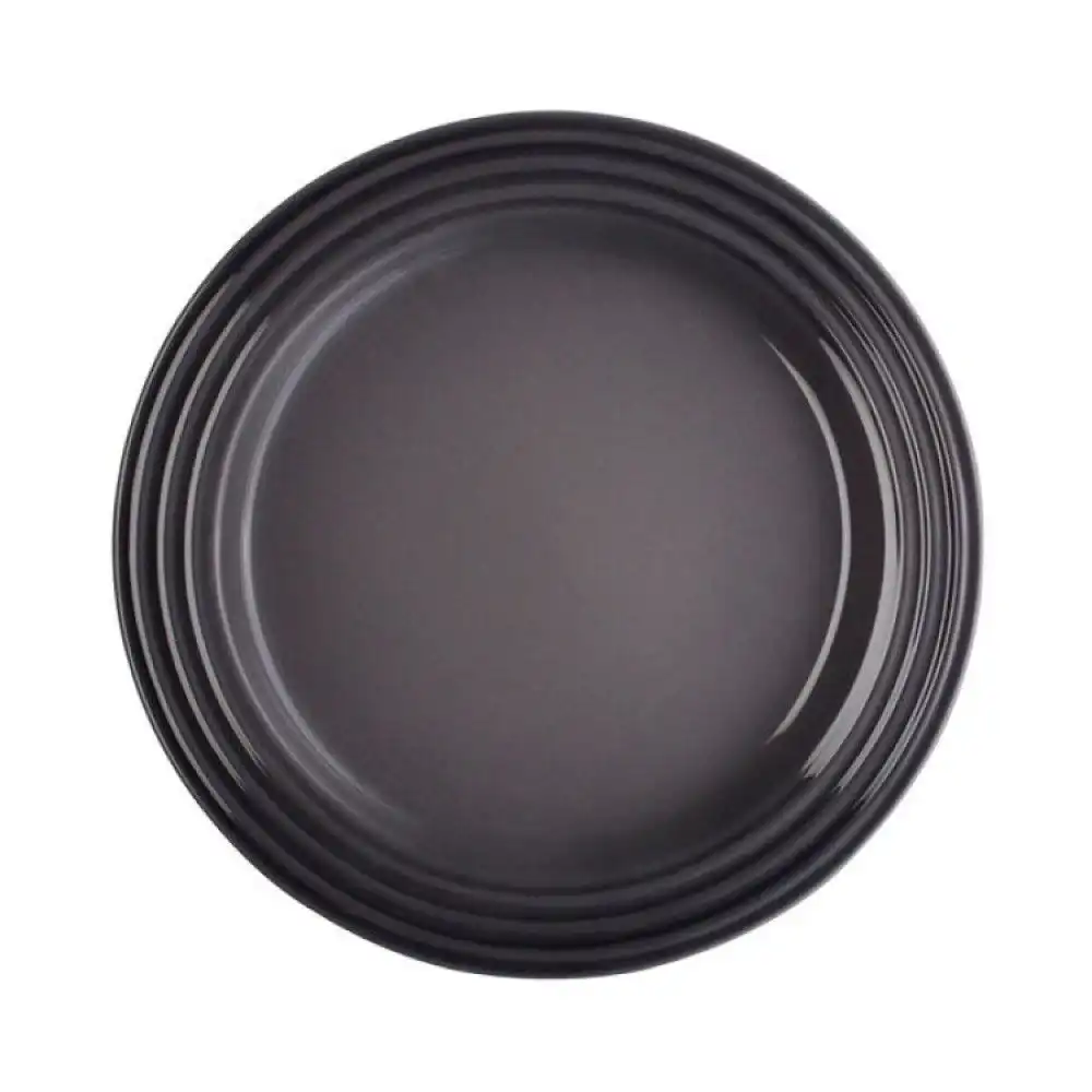Alternative view of Le Creuset Vancouver 8.5" Salad Plates - Set of 4 | Oyster Grey