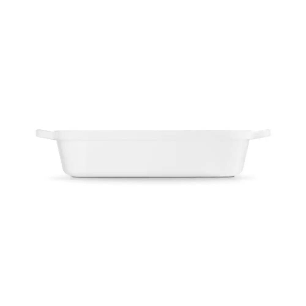 Alternative view of Le Creuset Signature 5.25 Qt. Rectangular Roaster | White