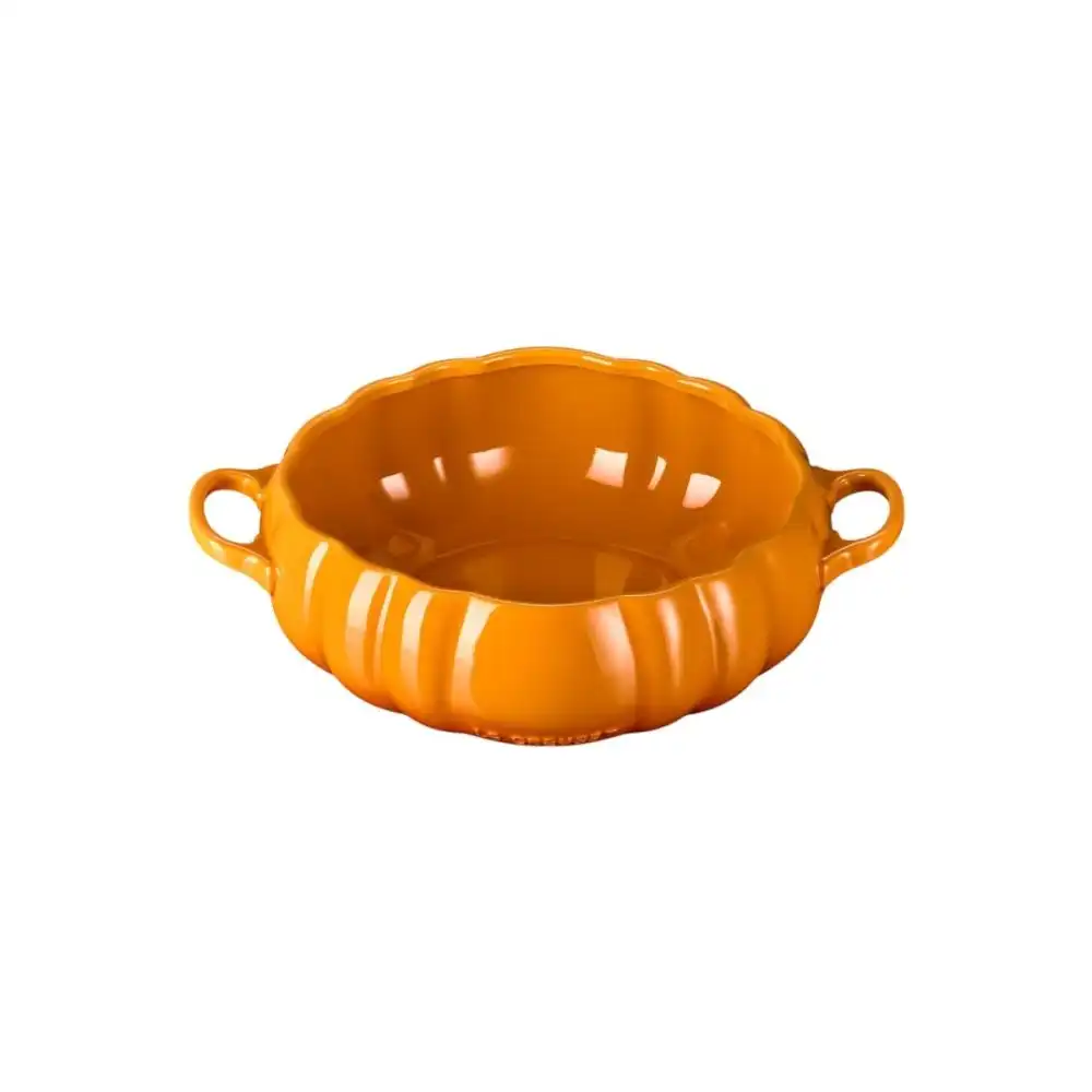 Alternative view of Le Creuset Pumpkin 4Qt. Serving Bowl | Persimmon