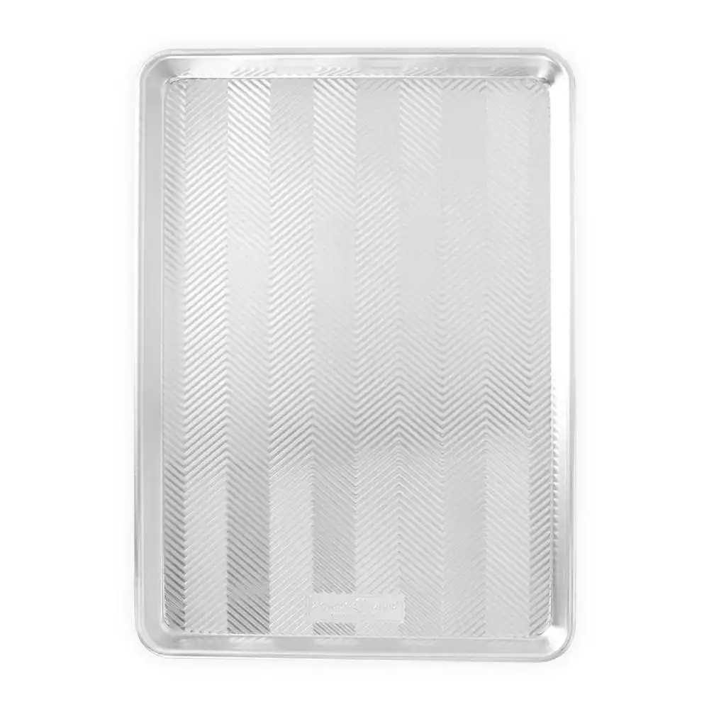 Alternative view of Nordic Ware Prism Big Sheet