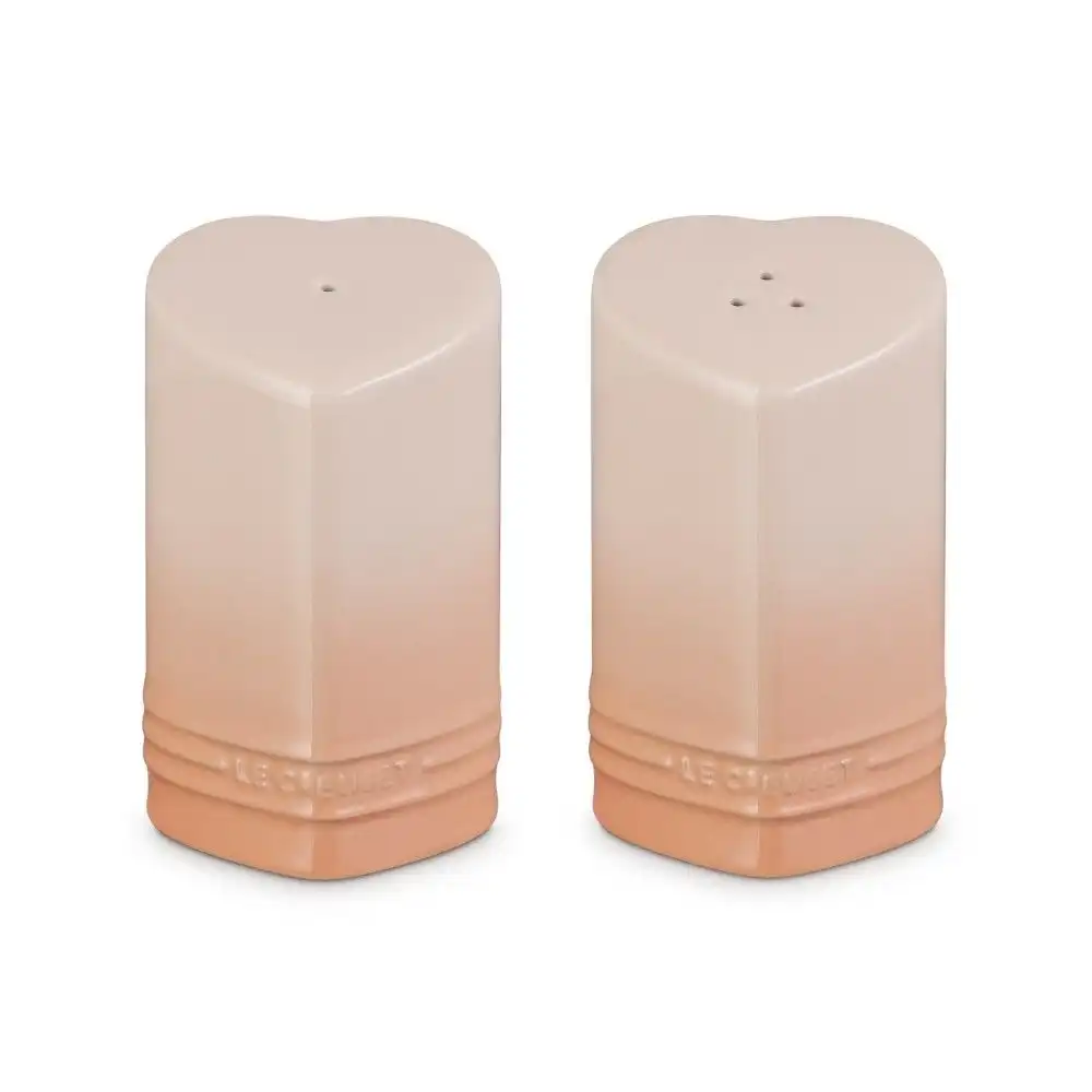 Le Creuset Stoneware Heart Salt And Pepper Shakers | Pêche