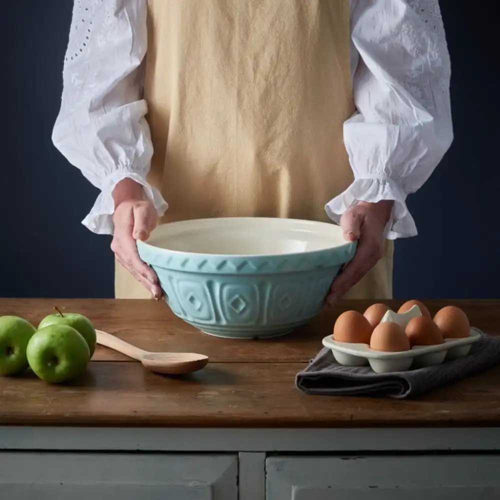 Alternative view of Mason Cash Color Mix S18 (2.85 Qt) Mixing Bowl | Powder Blue