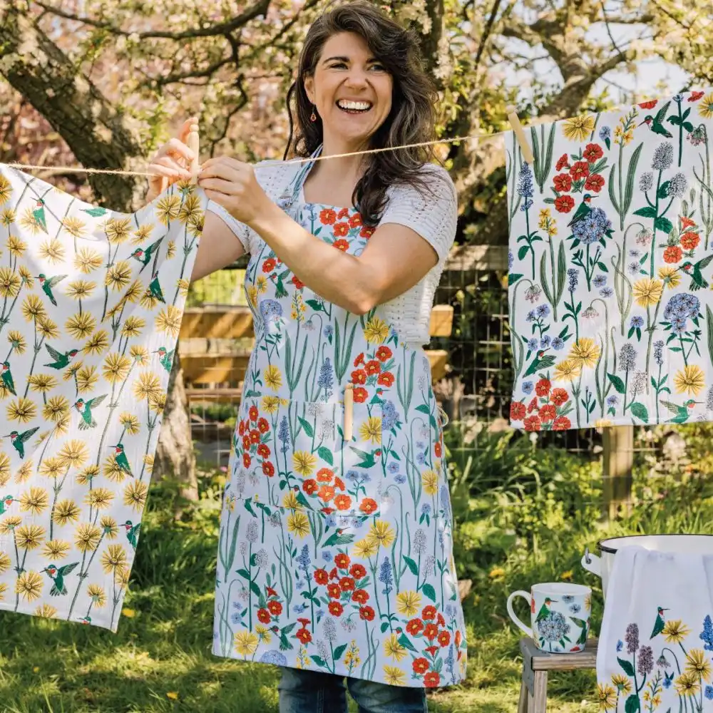 Alternative view of Now Designs by Danica Chef Apron | Hummingbird