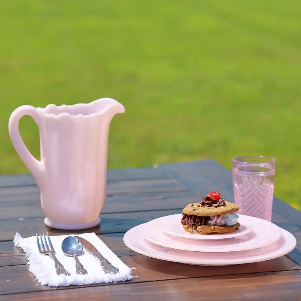 Alternative view of Mosser Glass 5.75" Plate | Crown Tuscan