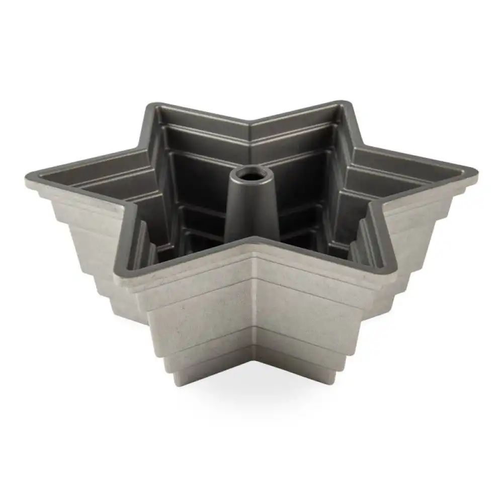 Alternative view of Nordic Ware Star of David Bundt