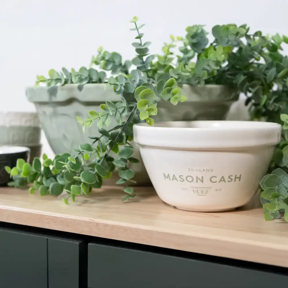 Alternative view of Mason Cash S36 (0.95 Qt.) All Purpose Bowl/Pudding Basin | Basil