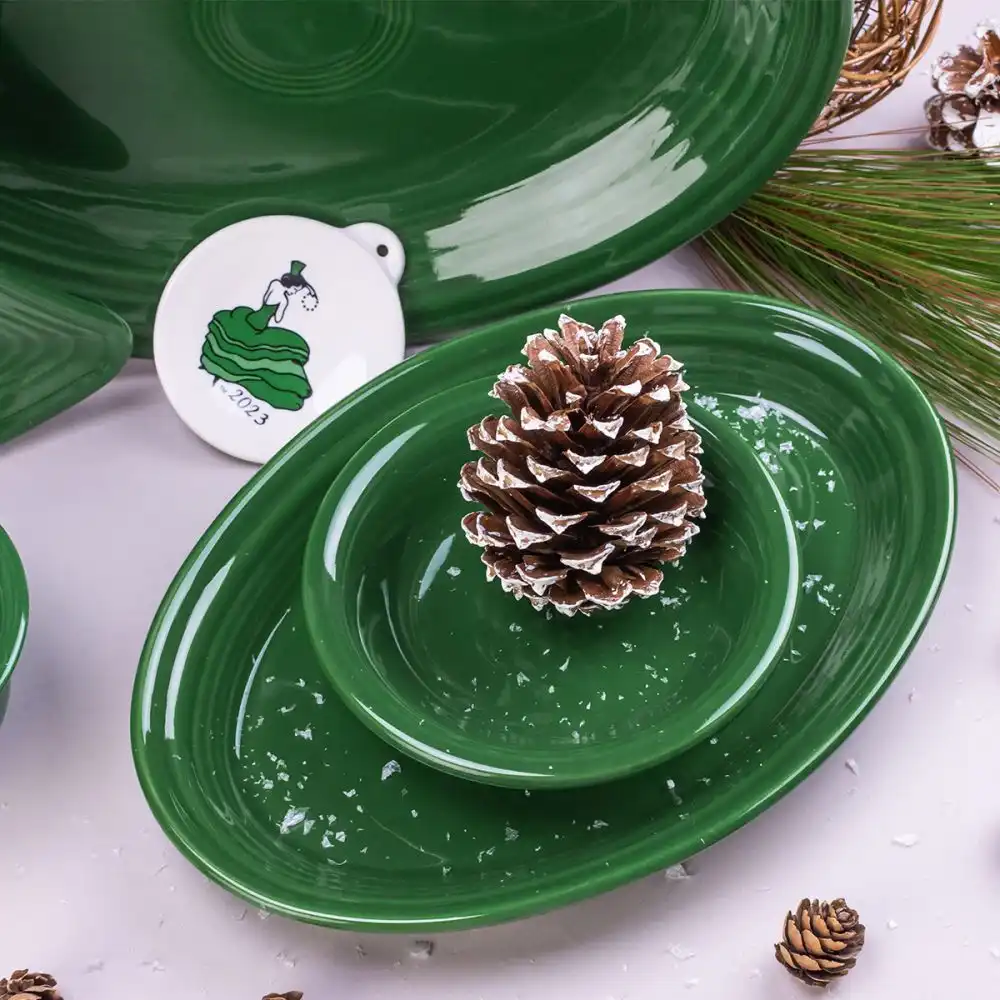 Alternative view of Fiesta® 11.6" Medium Oval Serving Platter | Jade