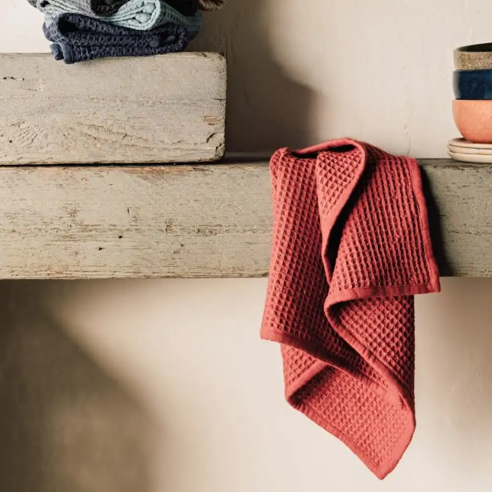 Alternative view of Danica Heirloom Montage Dishtowel | Clay