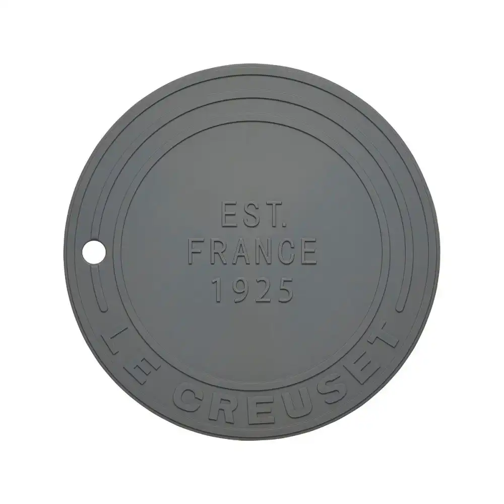 Le Creuset EST. 1925 Silicone Trivet | Oyster