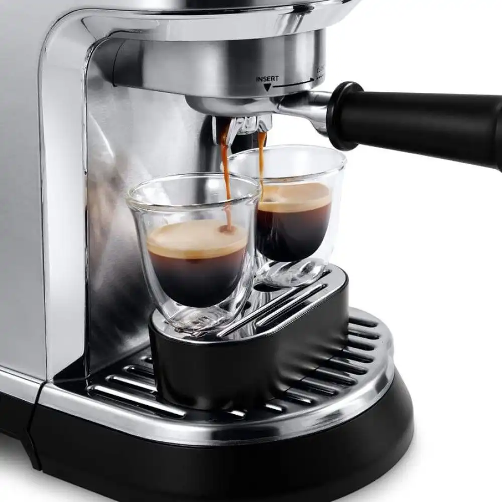 Alternative view of De'Longhi Dedica Maestro Plus Espresso Machine with Automatic Steam Wand