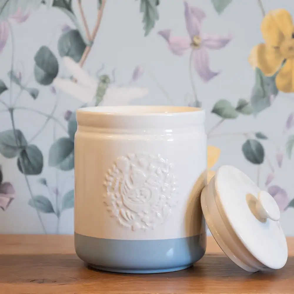 Alternative view of Mason Cash Home to Roost Small Storage Jar