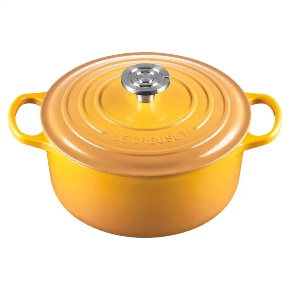 Le Creuset 4.5 Qt. Round Signature Dutch Oven with Crucible Stainless Steel Knob | Nectar