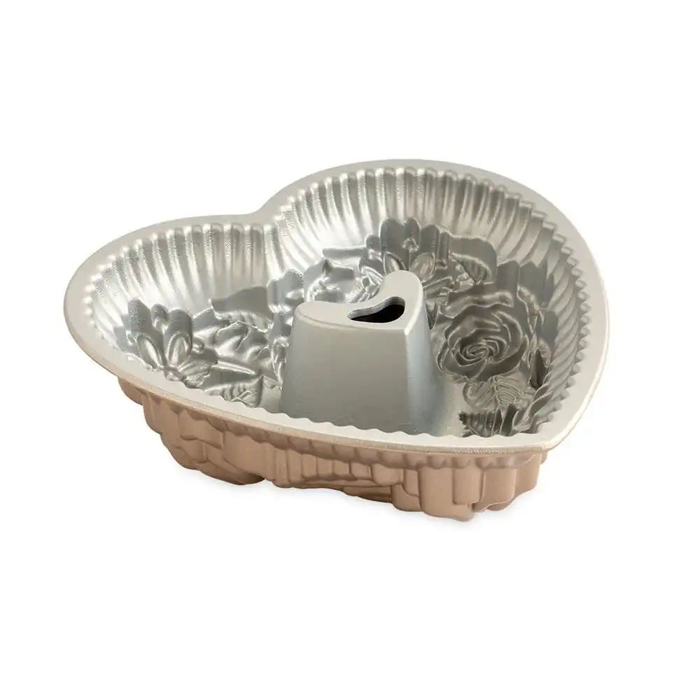 Alternative view of Nordic Ware Floral Heart Bouquet Cake Pan