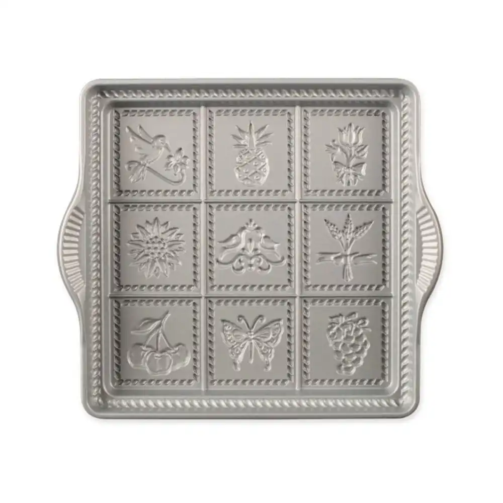 Alternative view of Nordic Ware English Shortbread Pan