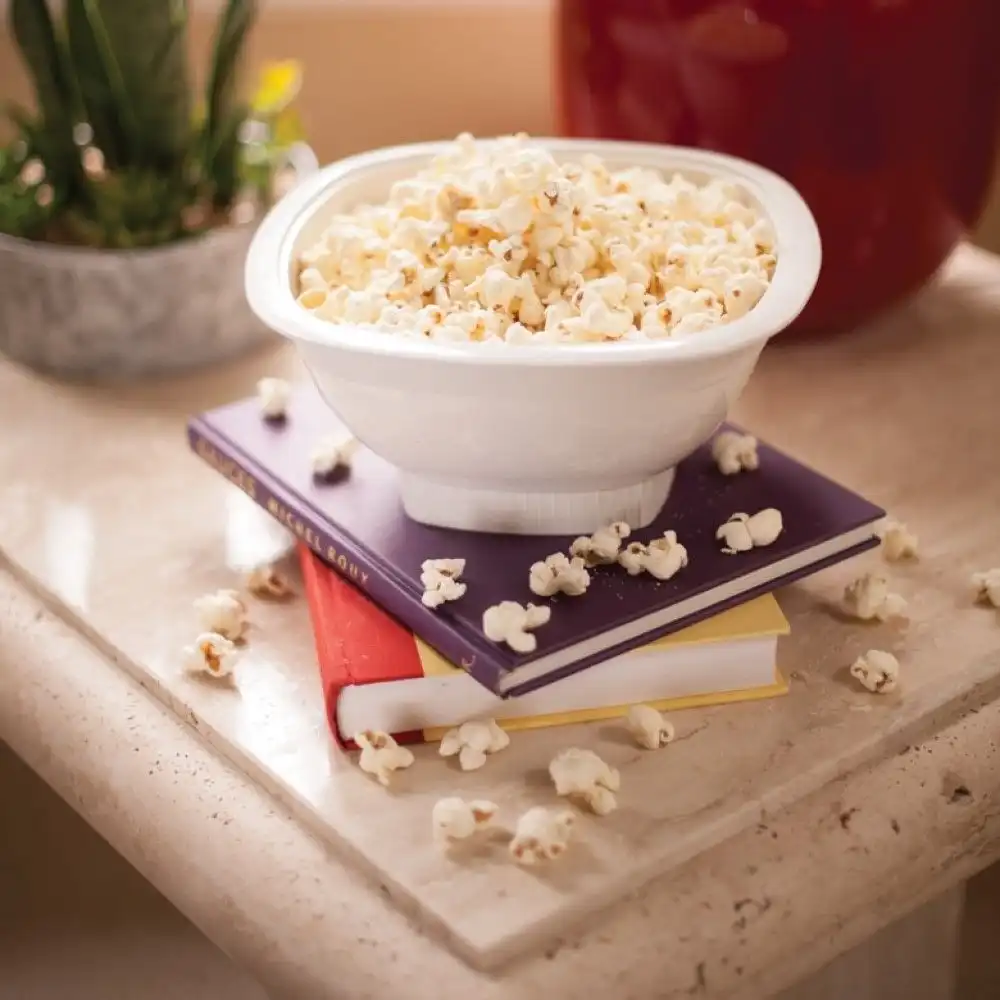 Alternative view of Nordic Ware Microwave Popcorn Popper
