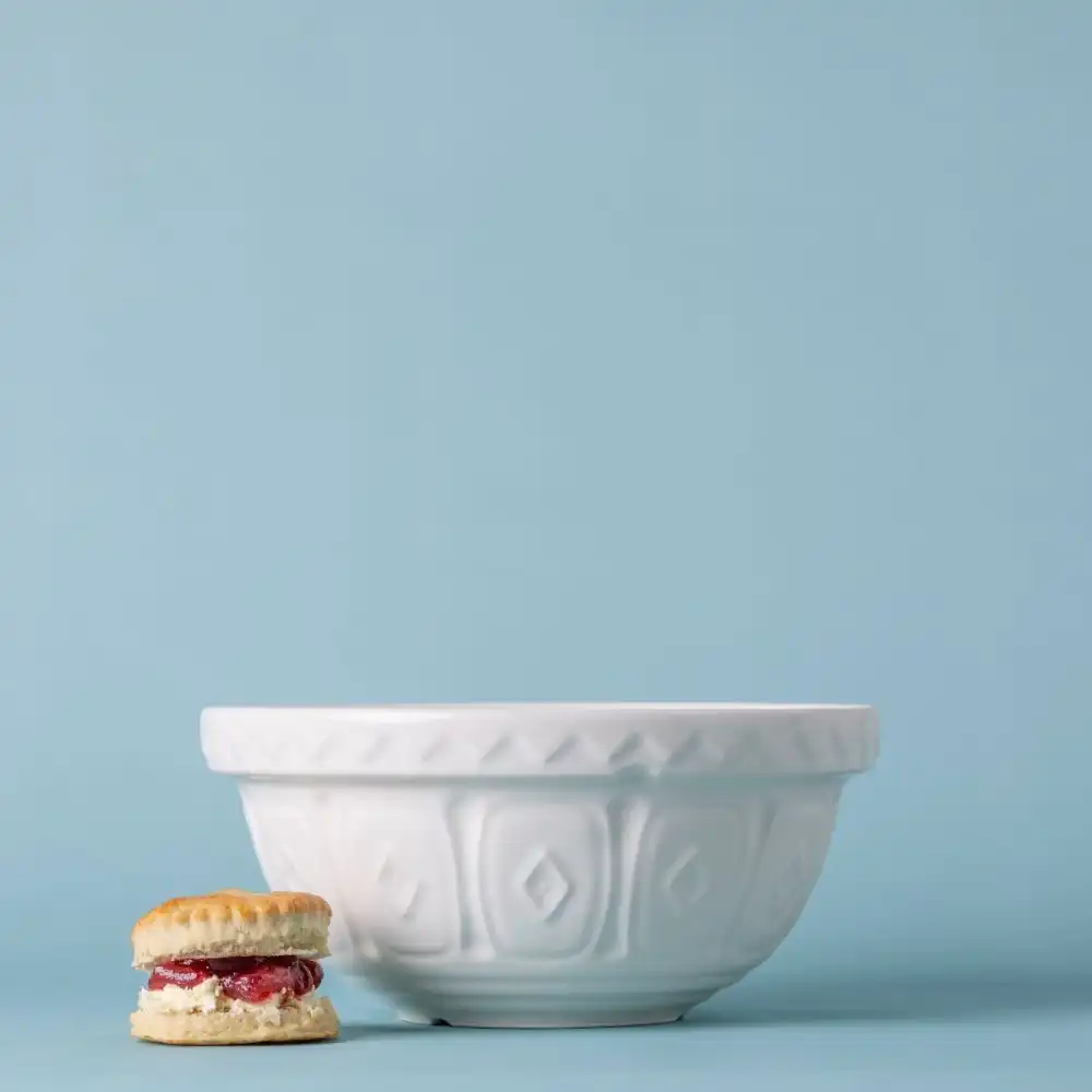 Alternative view of Mason Cash Color Mix S24 (2.15 Qt) Mixing Bowl | Cream