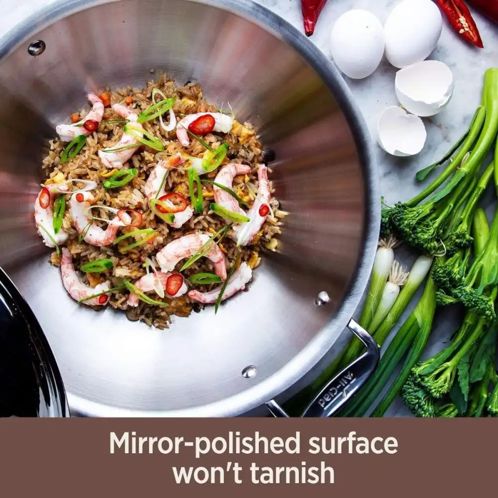 Alternative view of Copper Core 5-Ply Bonded Stainless Steel Lid | 8"