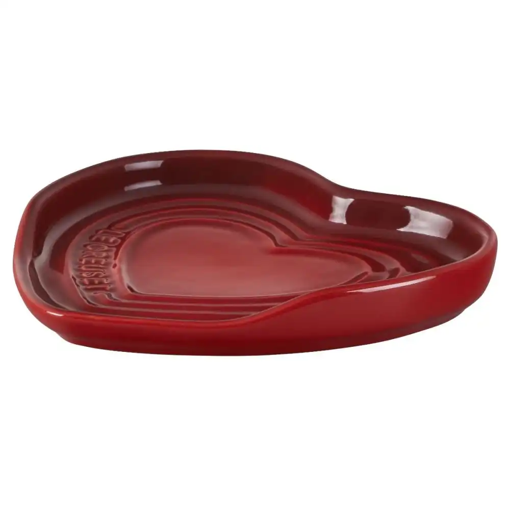 Alternative view of Le Creuset Heart Spoon Rest | Cerise