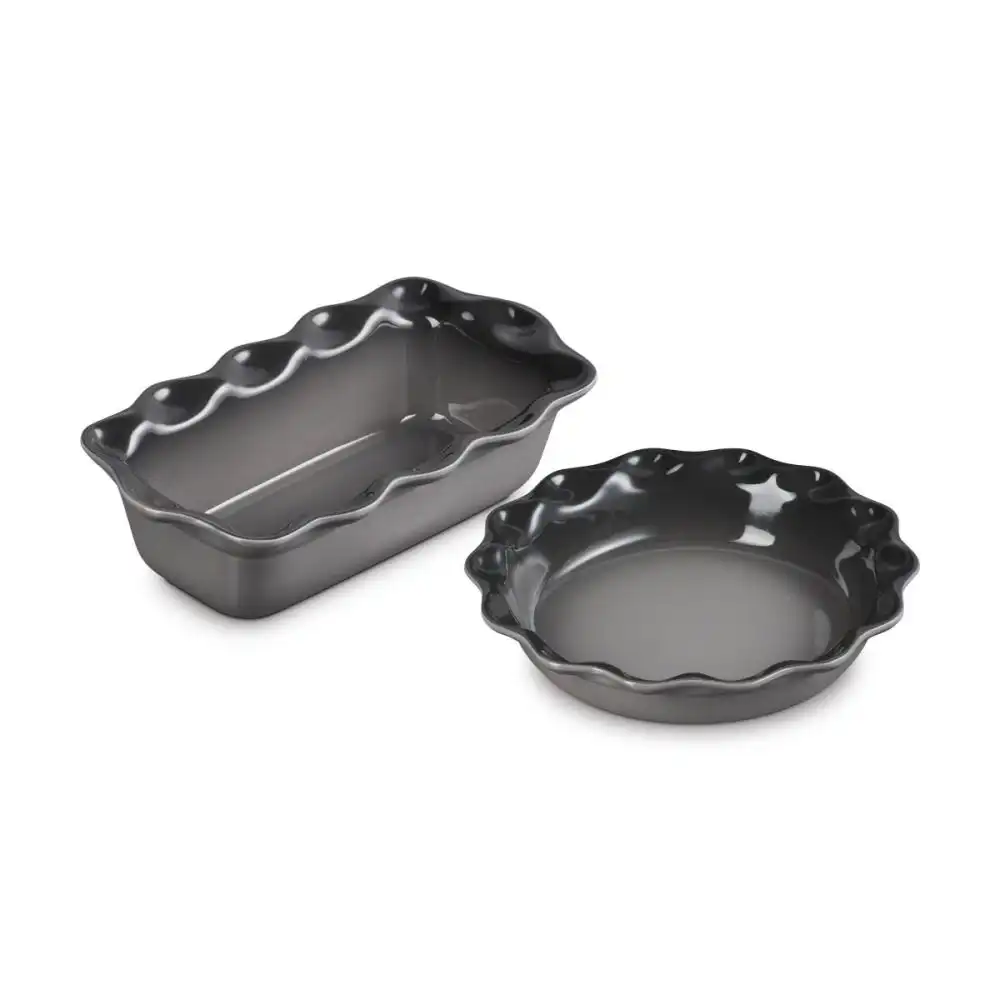 Le Creuset Heritage 2-Piece Fluted Pie Dish & Fluted Loaf Pan Set | Oyster