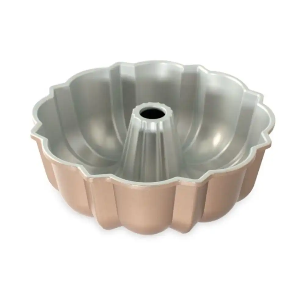 Alternative view of Nordic Ware Toffee Original Bundt Cake