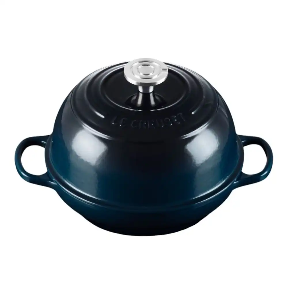 Le Creuset 9.5" Signature Round Bread Oven with Crucible Stainless Steel Knob | Nuit
