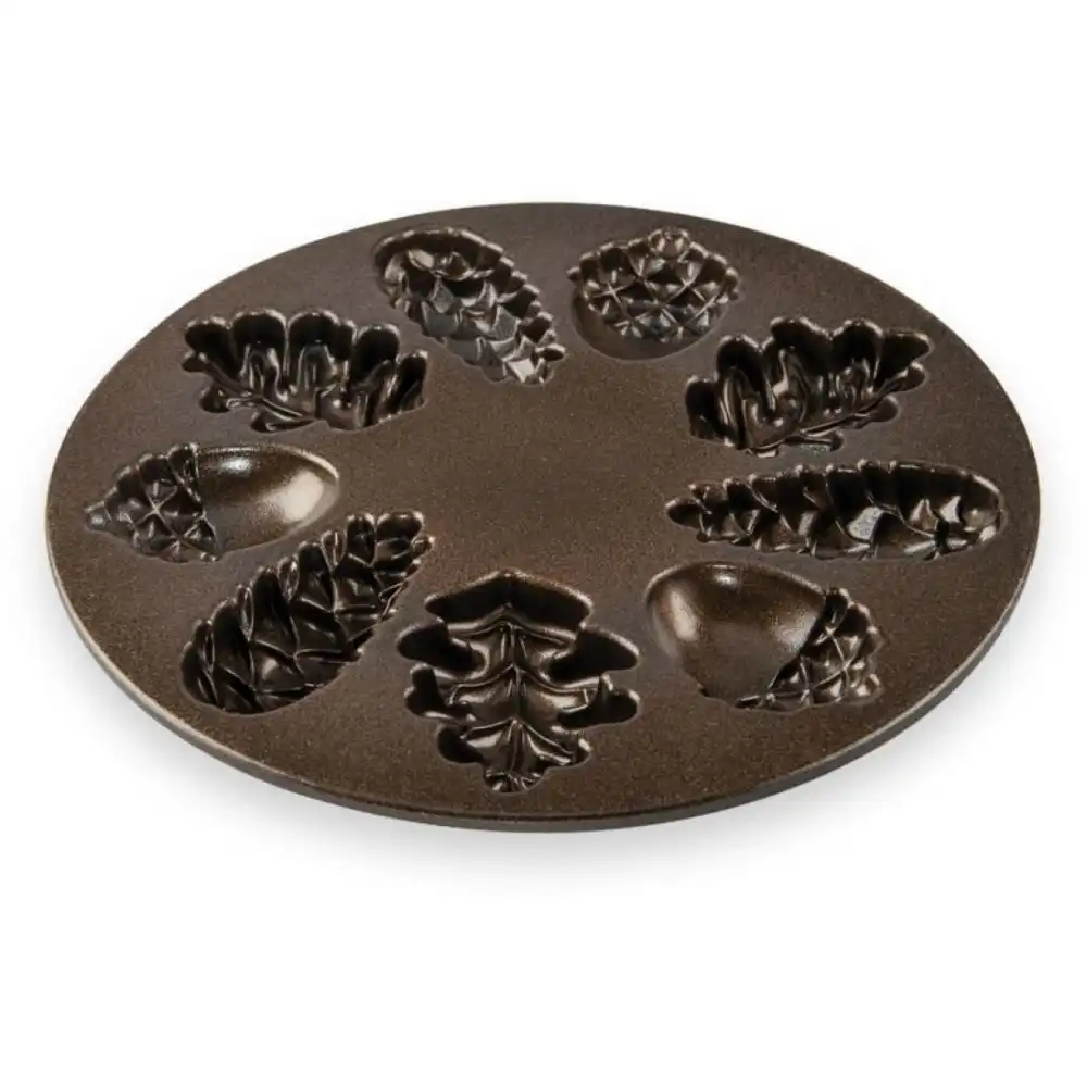 Alternative view of Nordic Ware Cakelet Pan | Woodland
