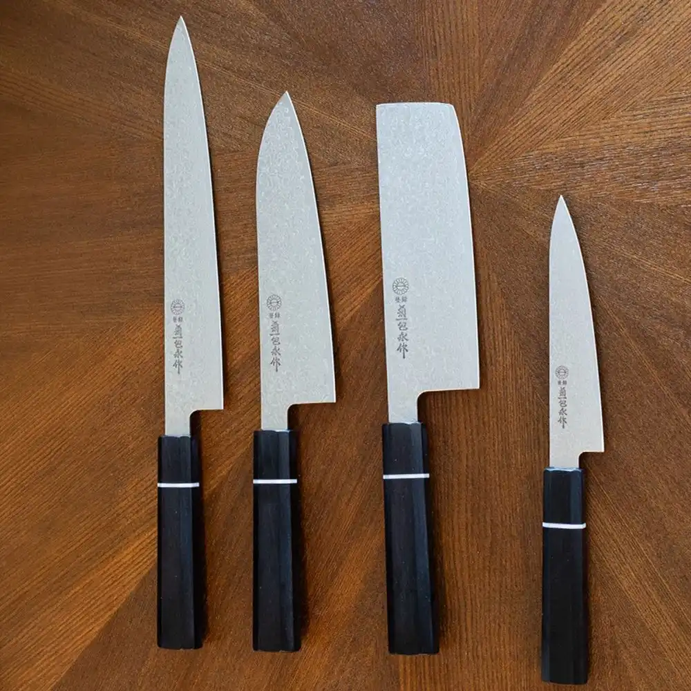 Alternative view of Kikuichi ZA69 Series 69-layer Damascus 5" Petty Knife