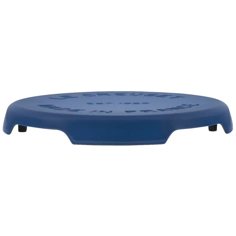 Alternative view of Le Creuset Signature Trivet | Marseille