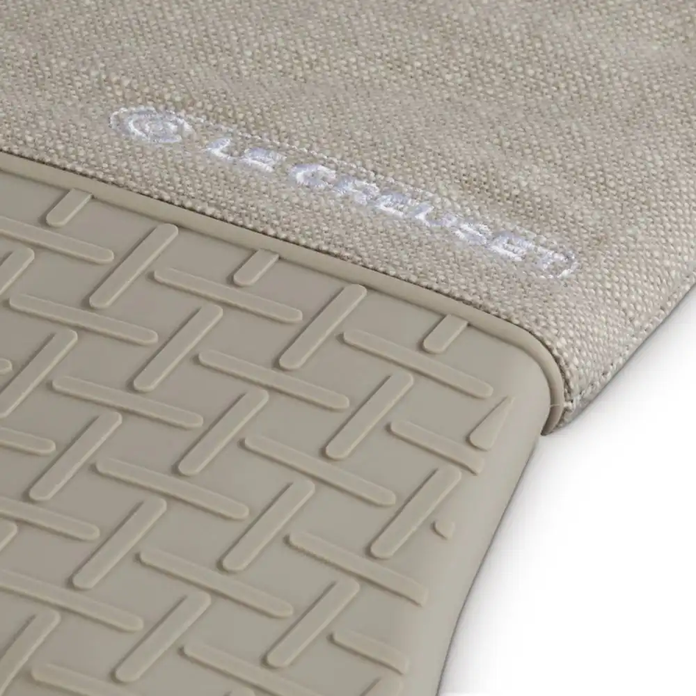 Alternative view of Le Creuset Kitchen Essentials 15" Oven Mitt | Sable