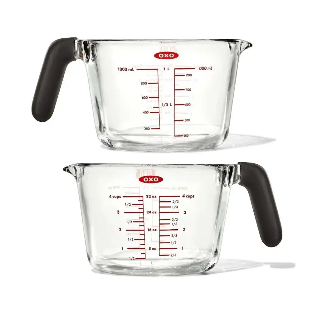 Alternative view of OXO Glass Measuring Cup Set | 2 Cup and 4 Cup