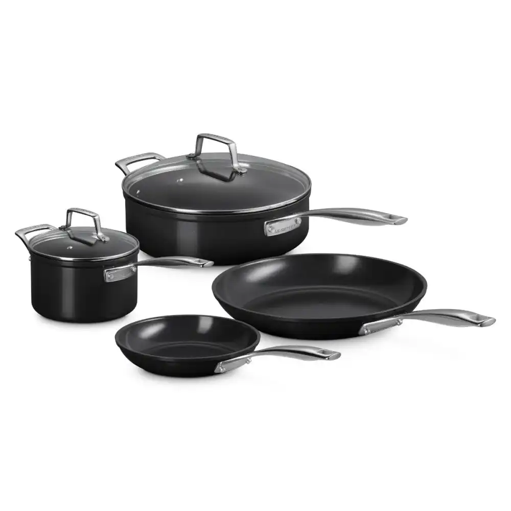 Le Creuset Essential Nonstick Ceramic 6-Piece Cookware Set