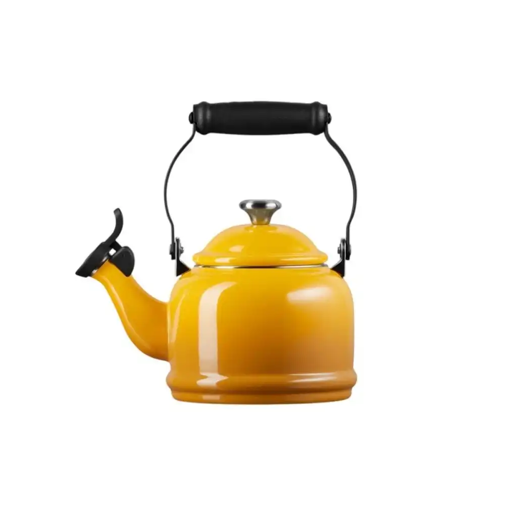 Le Creuset 1.25 Qt. Demi Kettle | Nectar