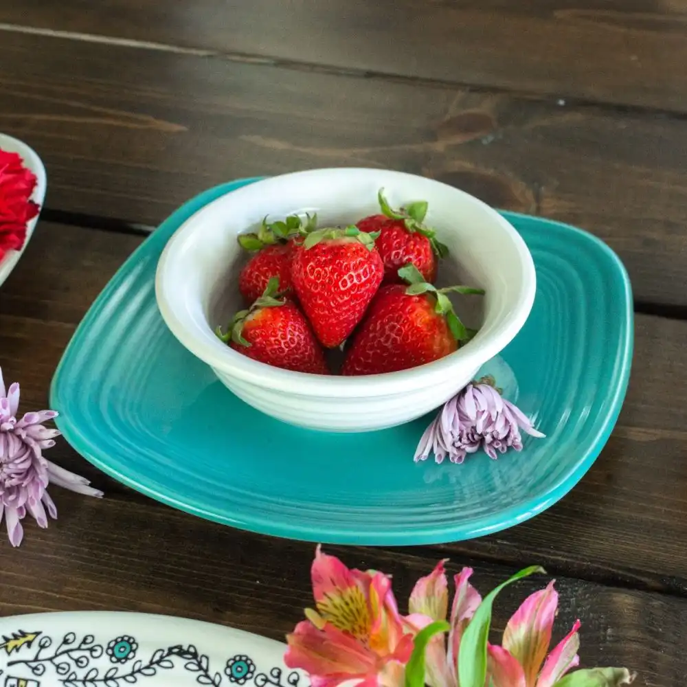 Alternative view of Fiesta® 9oz Fruit/Salsa Bowl (5") | White