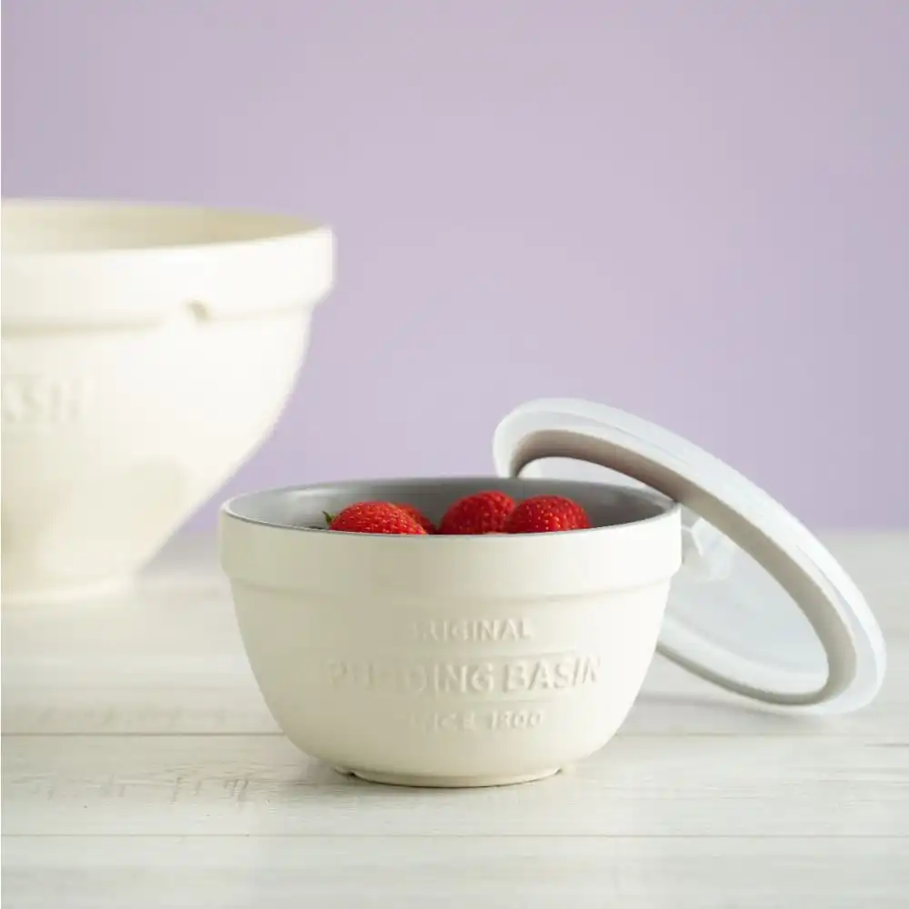 Alternative view of Mason Cash Innovative Kitchen 0.95 Qt Pudding Basin with Sealing Lid