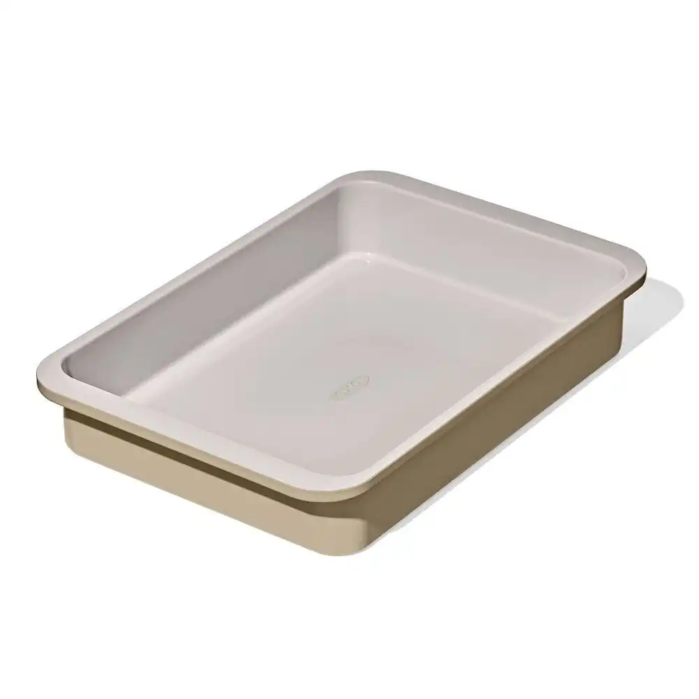 Alternative view of OXO Good Grips Non-Stick Pro Ceramic Coated Metal Bakeware 9" x 13" Cake Pan | Biscuit
