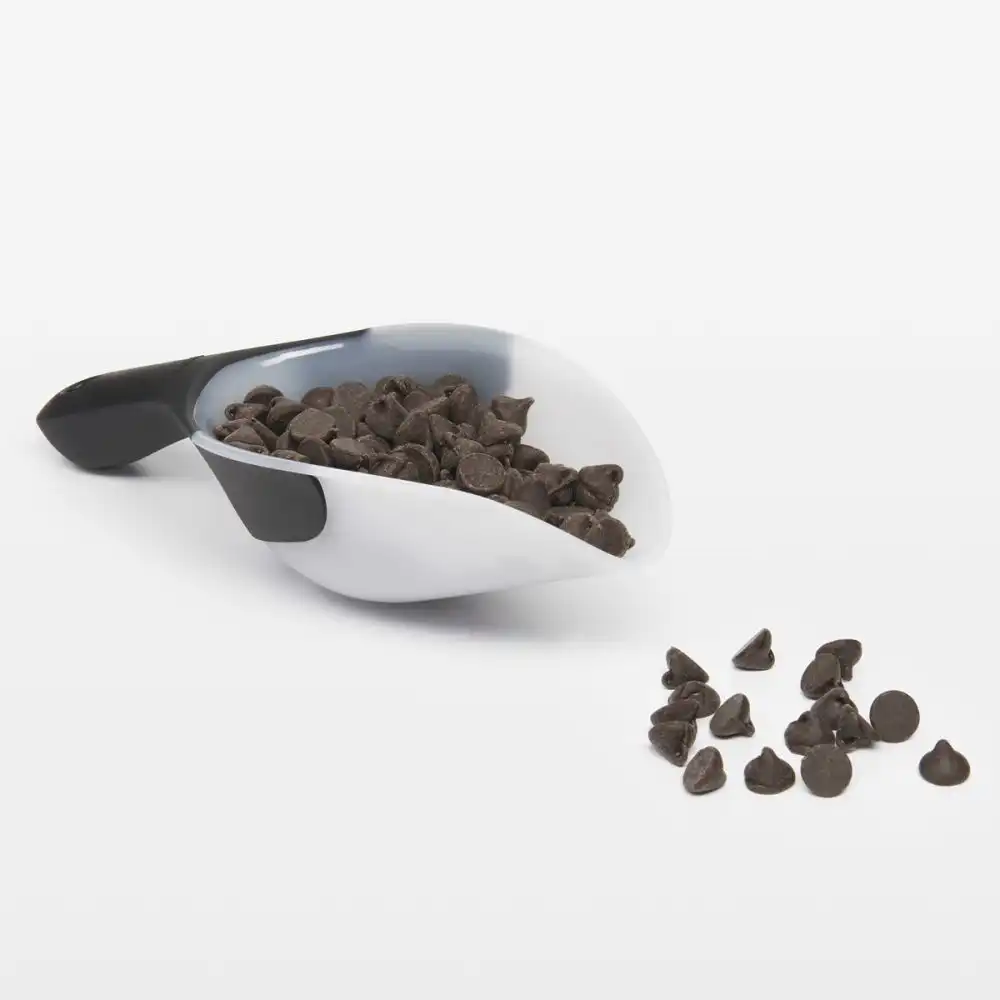 Alternative view of OXO Flexible Scoop