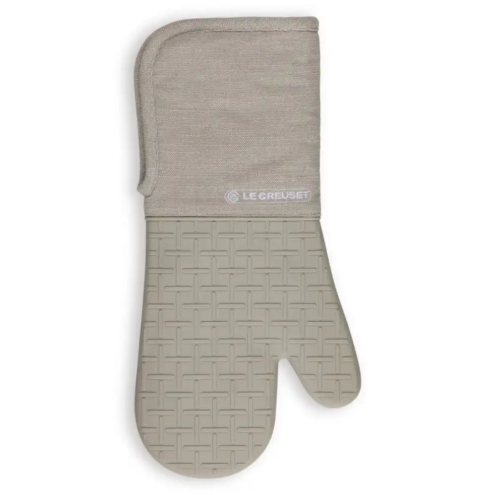 Le Creuset Kitchen Essentials 15" Oven Mitt | Sable